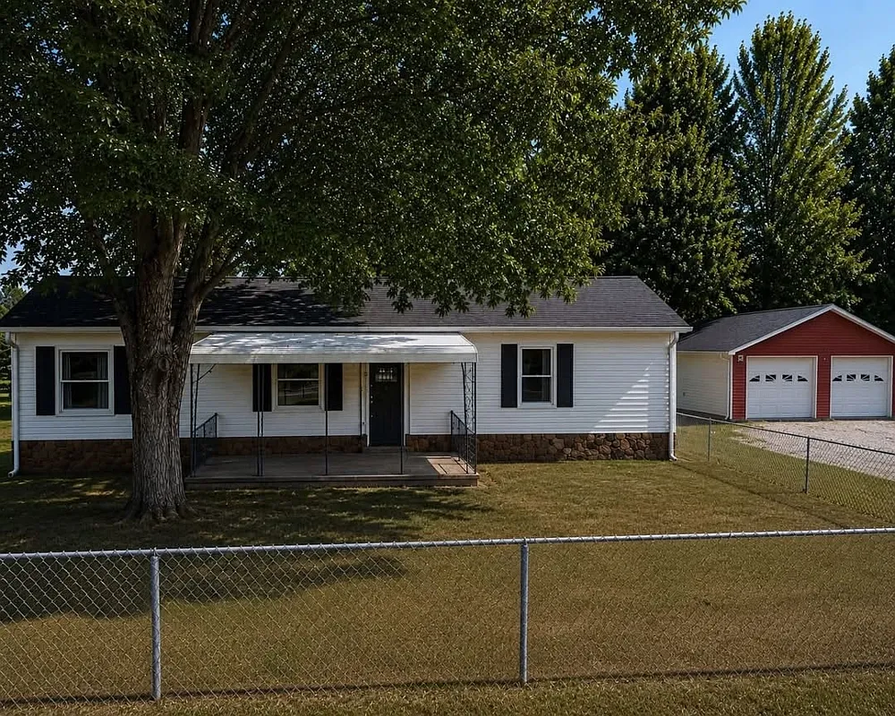 424 Wilson Street — Photo 1