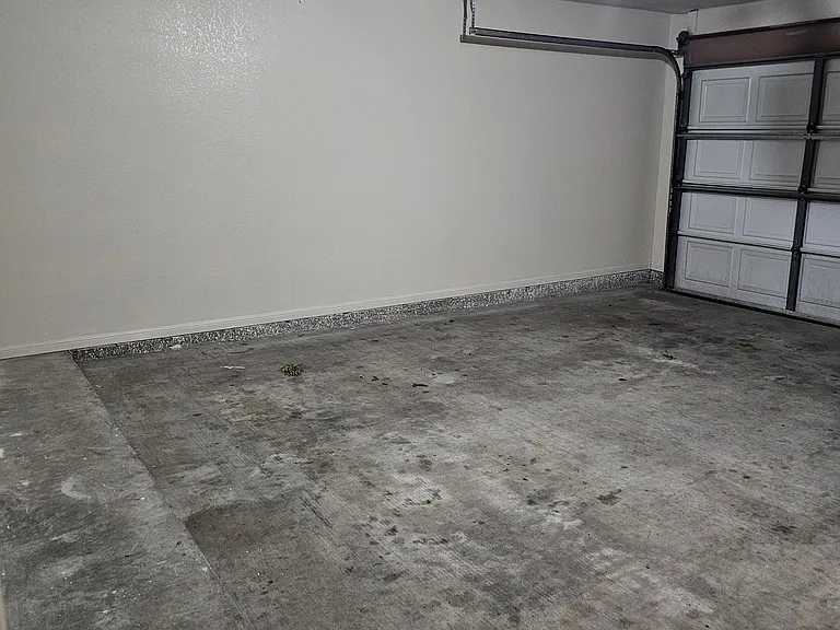 116 E Blancas Dr — Photo 22