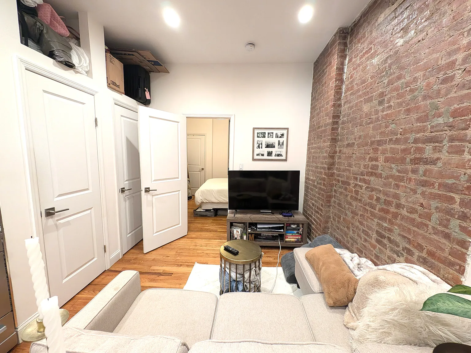 1742 1st Avenue — Photo 2