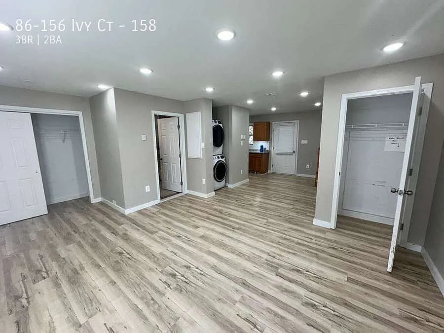 86-156 Ivy Ct Unit 158 — Photo 2