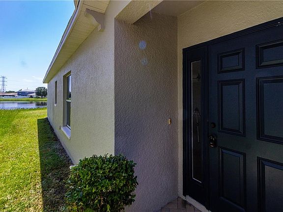 4th image of 7739 Carriage Pointe Dr