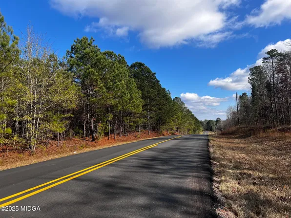 8 & 9 Lassiter Rd, Forsyth, GA 31029