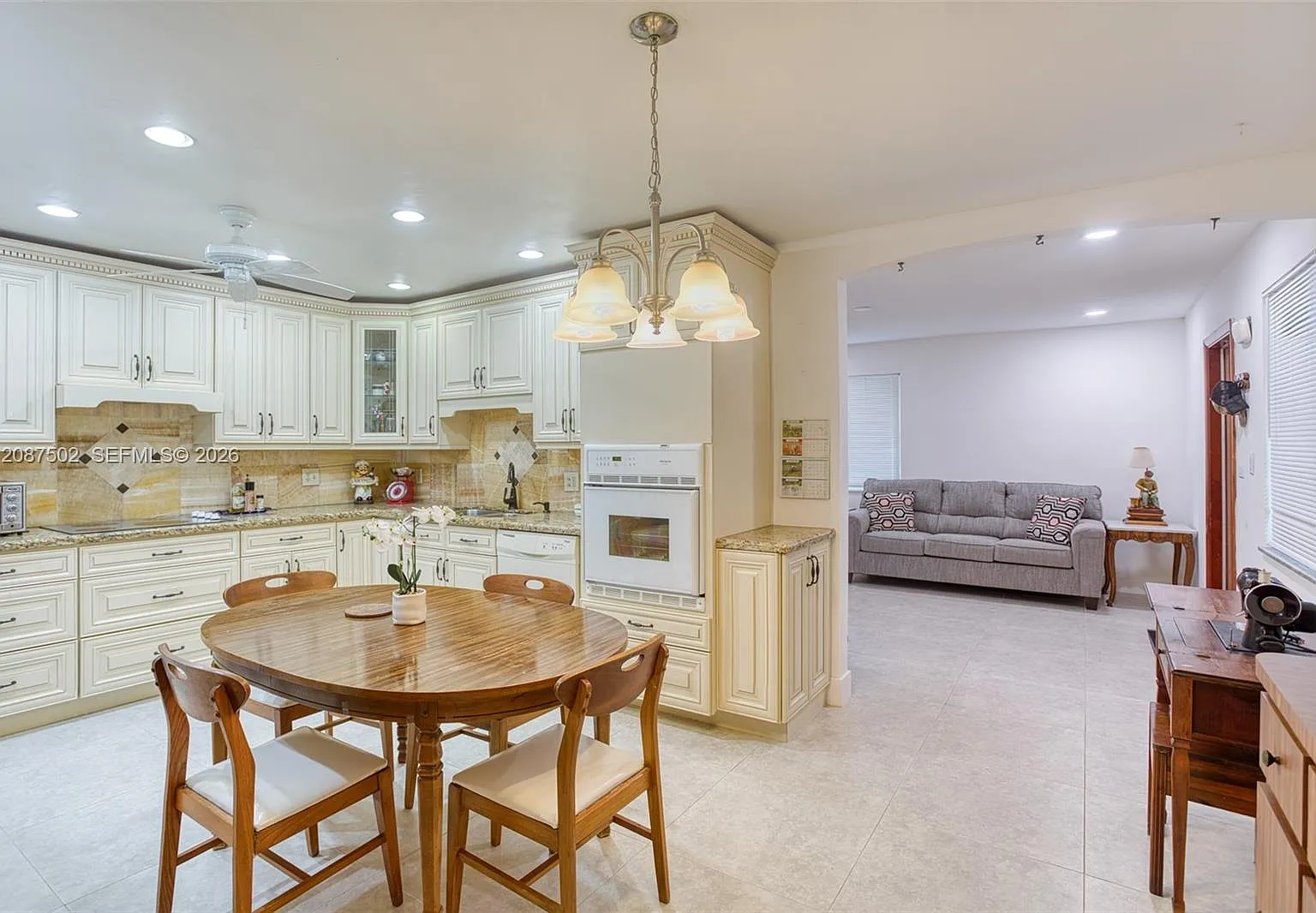 Dania Country Club Estate — Photo 1