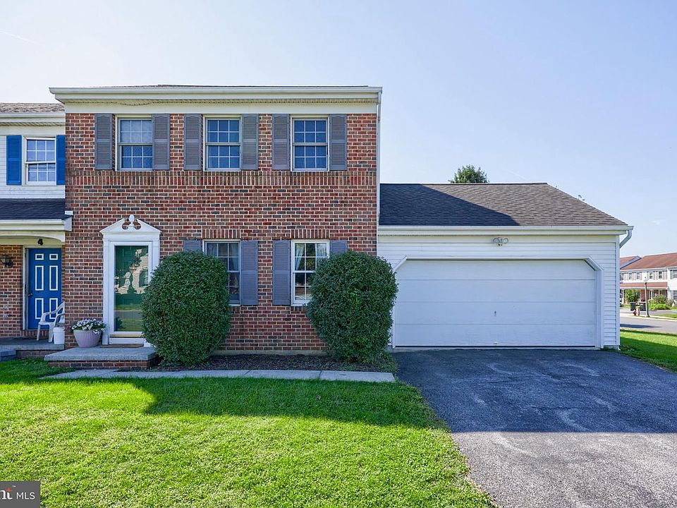 1st image of 2 Brookview Dr