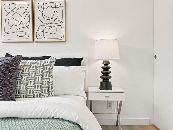 5th image of 123 4th St NW #311