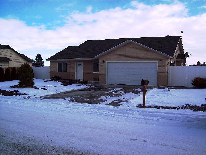2nd image of 607 Cantle Ave