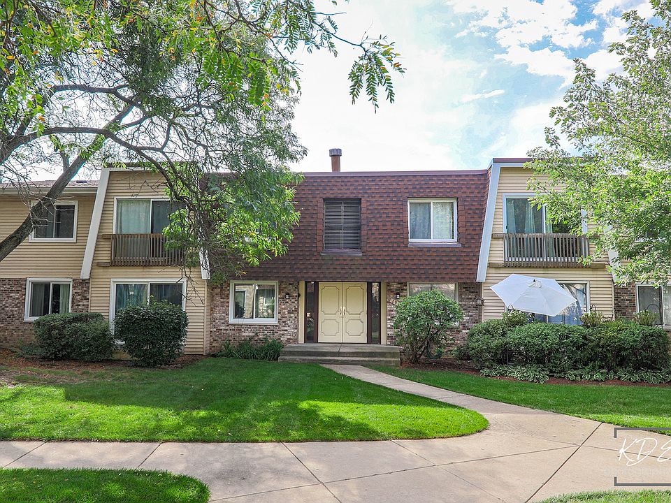 1st image of 2932 Roberts Dr APT 4