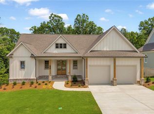 7062 Hammock Trl, Gainesville, GA 30506