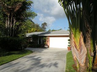 917 S Palmway, Lake Worth, FL 33460