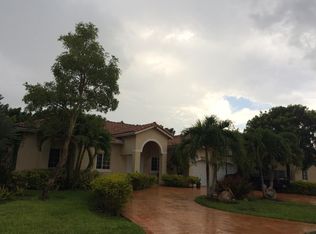 13250 SW 206th Ter, Miami, FL 33177