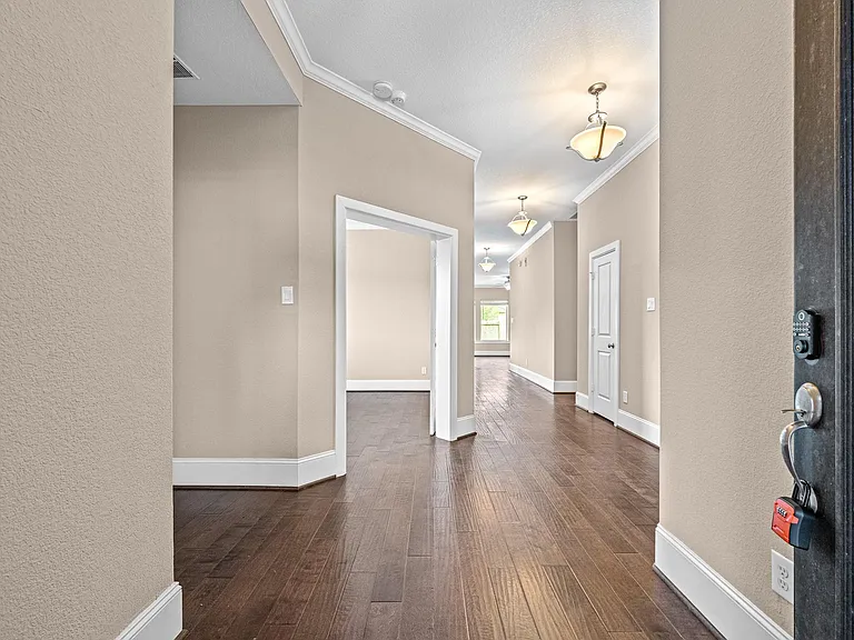 2907 Jadestone Ln — Photo 5