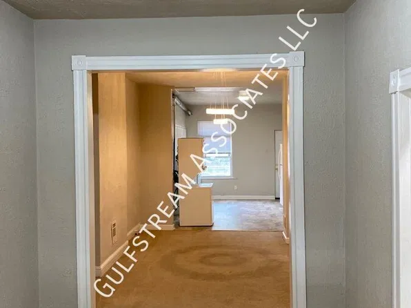 2649 Harlem Ave, Baltimore, MD 21216