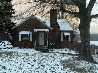 503 6th St, Glen Dale, WV 26038