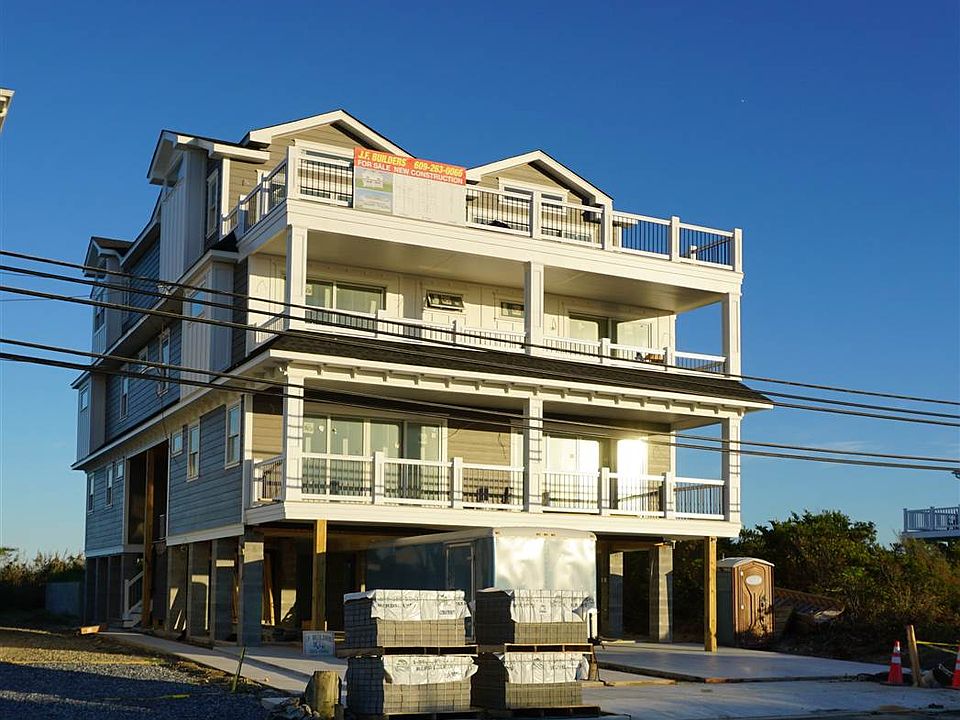 1st image of 1016 Landis Ave