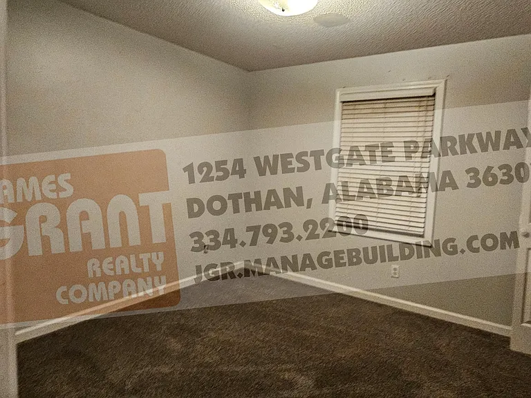 211 Plantation Rd — Photo 39