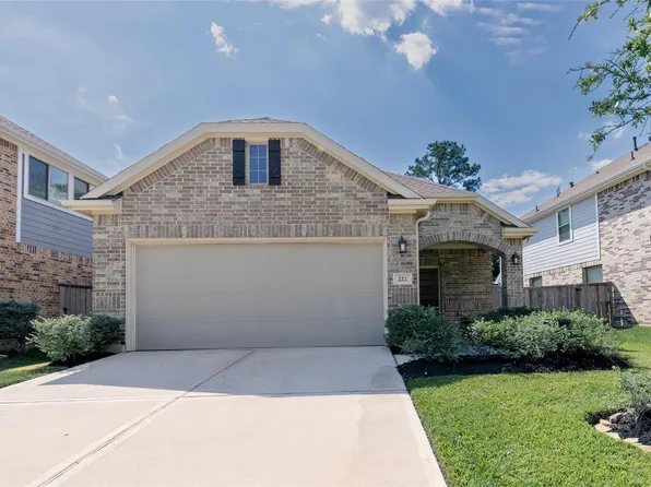 222 Crest Edge St, Montgomery, TX 77316