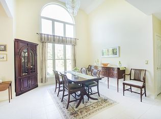 22 Cottonwood Rd, Plaistow, NH 03865