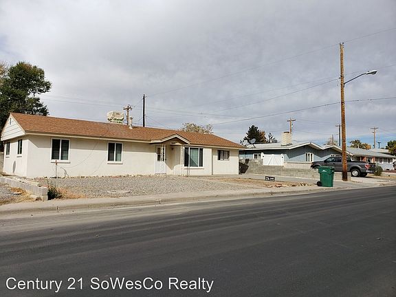 2nd image of 2605 N Mesa Dr