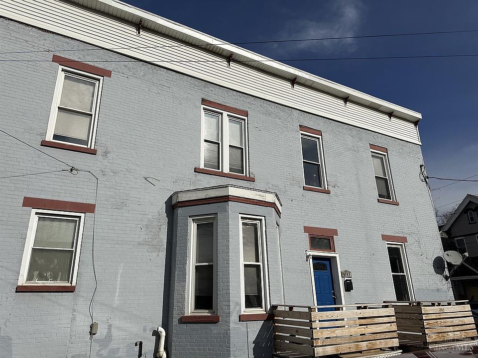 1st image of 4143 Langland St
