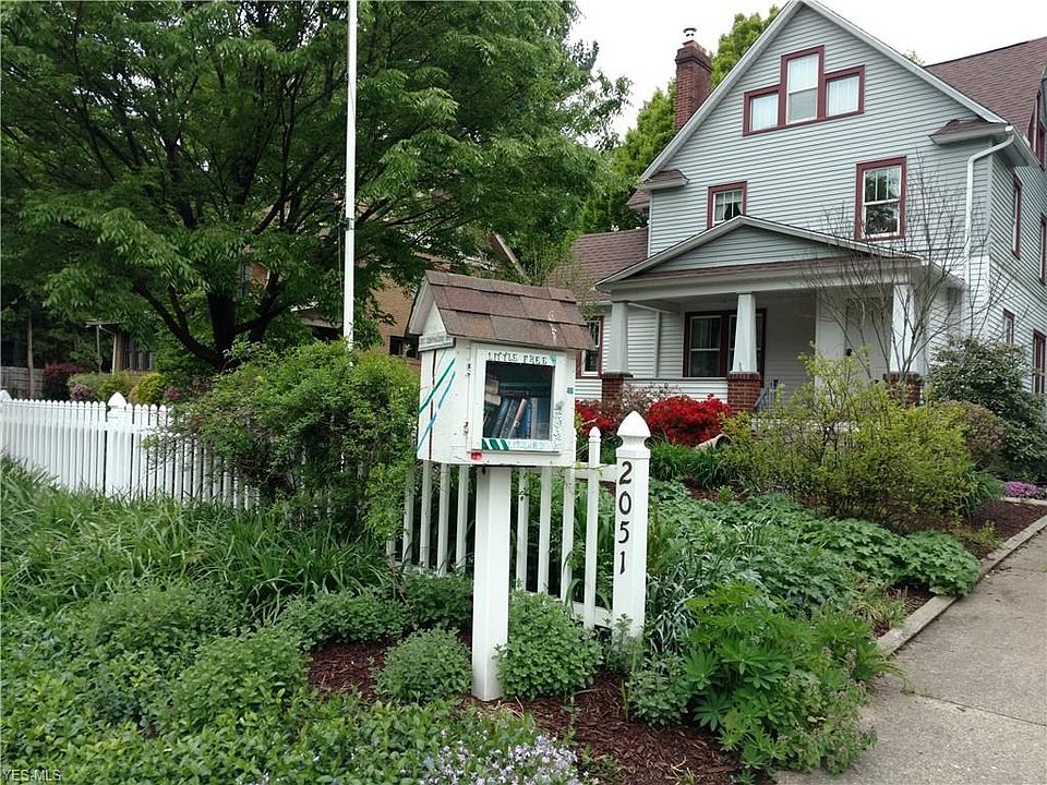 1st image of 2051 Lorena Ave