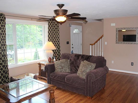 3rd image of 79 Steeple Chase Cir #2