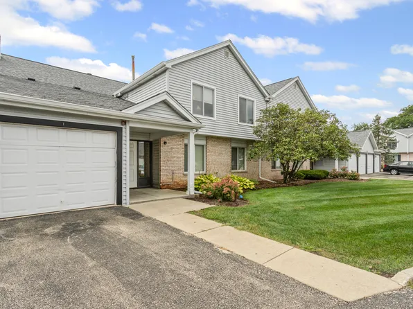 7050 Brighton Ct APT 204, Woodridge, IL 60517