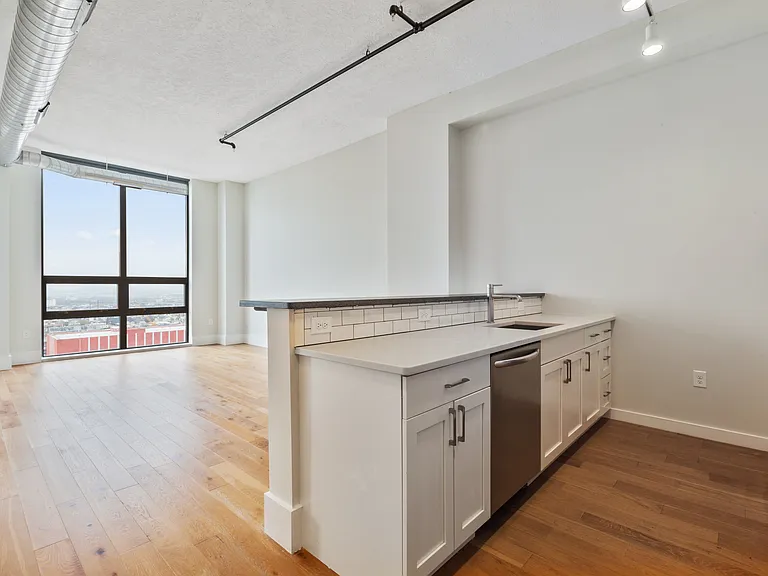837 Jersey Ave — Photo 14