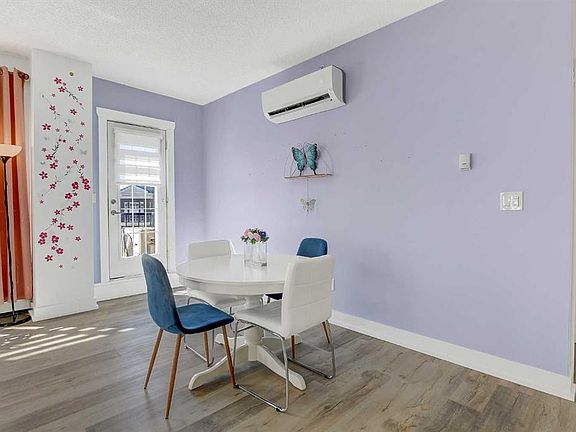 5th image of 12320 SE 102nd St #404
