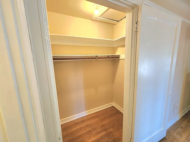 Theresa Renee Apartments — Photo 4