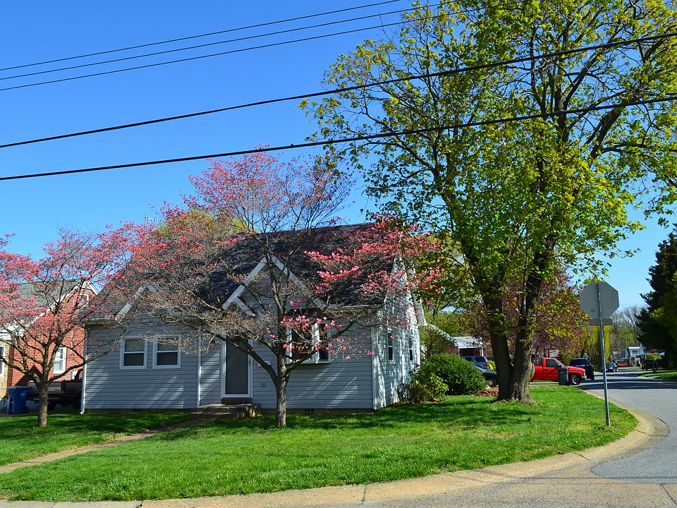 1st image of 301 W Champlain Ave