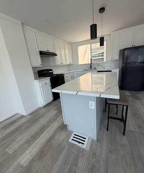 61 Valley St — Photo 14