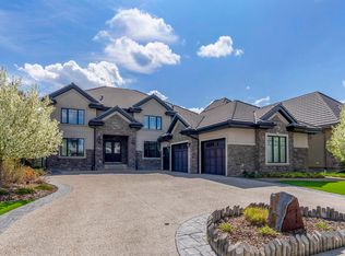 3054 Watson Lndg SW, Edmonton, AB T6W2G4