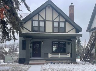 2106 E 5th St, Duluth, MN 55812