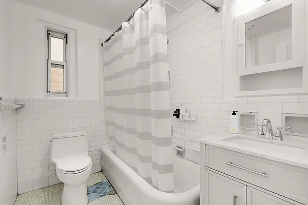 Sold by Corcoran | media 6