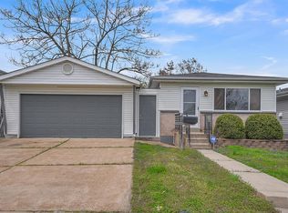 7707 Alaska Ave, Saint Louis, MO 63111