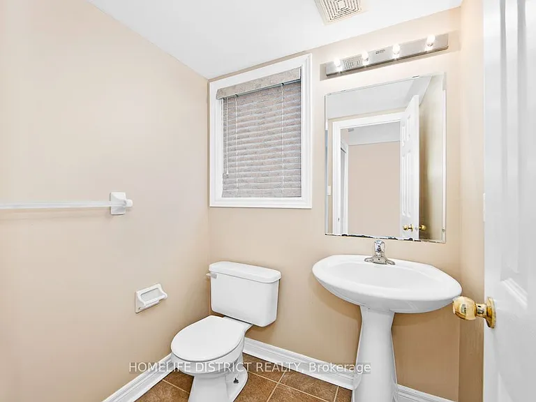 47 Ball Cres — Photo 14