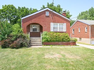 7915 Seward Ave, Cincinnati, OH 45231