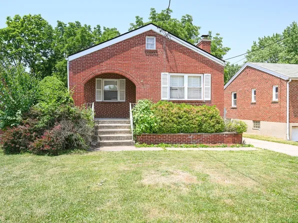 7915 Seward Ave, Cincinnati, OH 45231