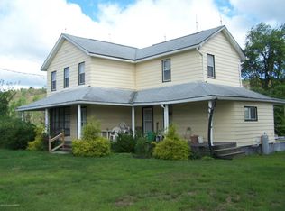 1815 W Mountain Rd, Plymouth, PA 18651