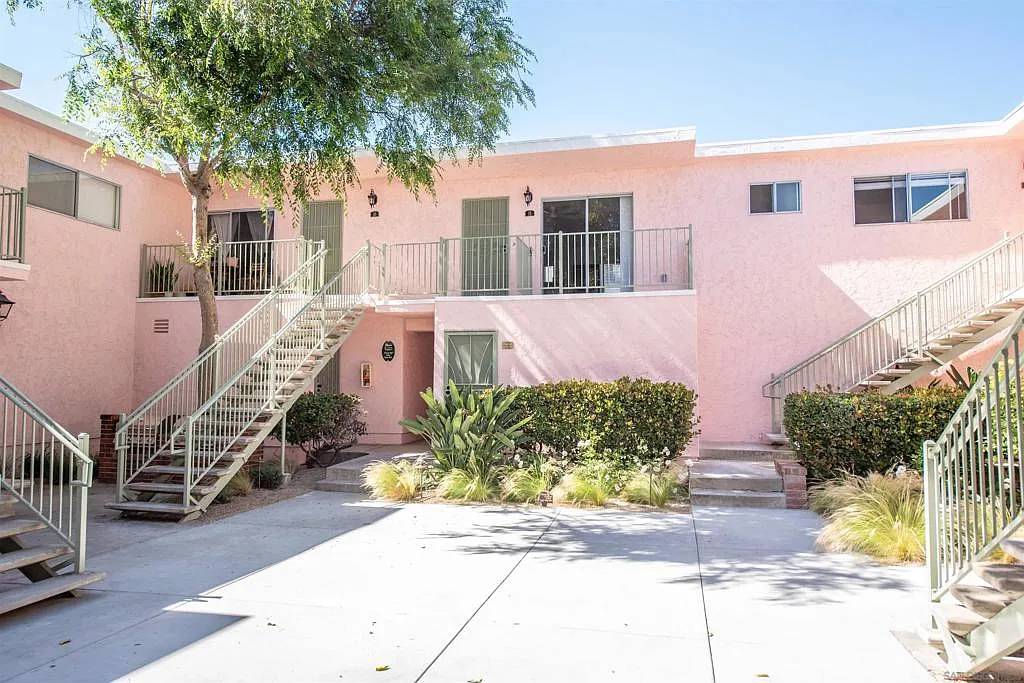 2 bed, 2.0 bath, 935 sqft, $2,495 — Photo 4