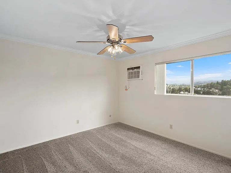 2266 Cazador Dr #17 — Photo 15