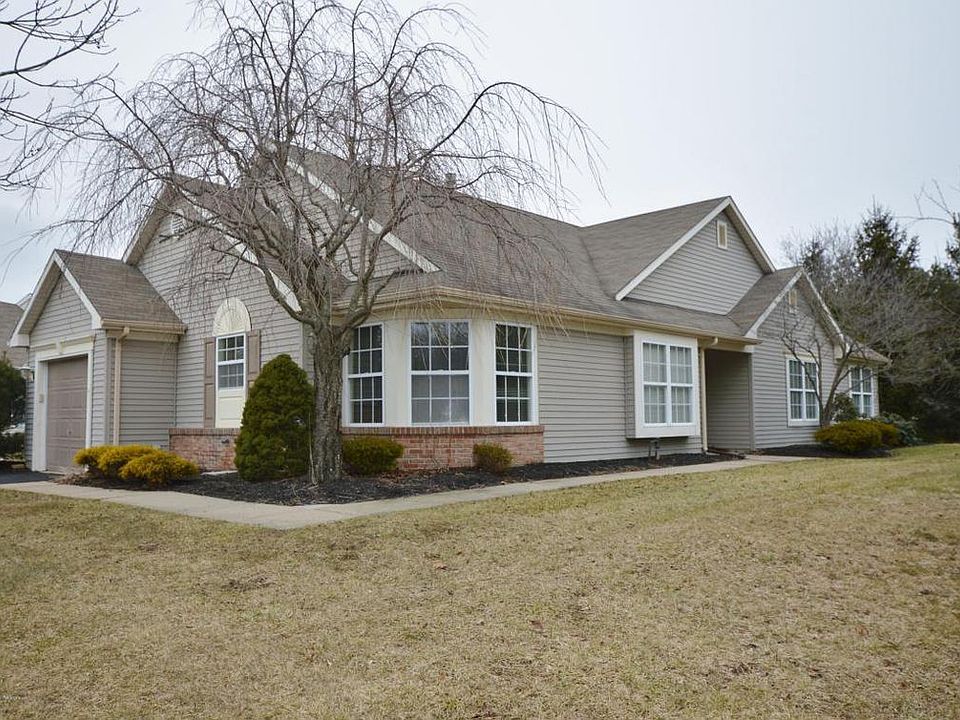 1st image of 2353 W Ashfield Ct