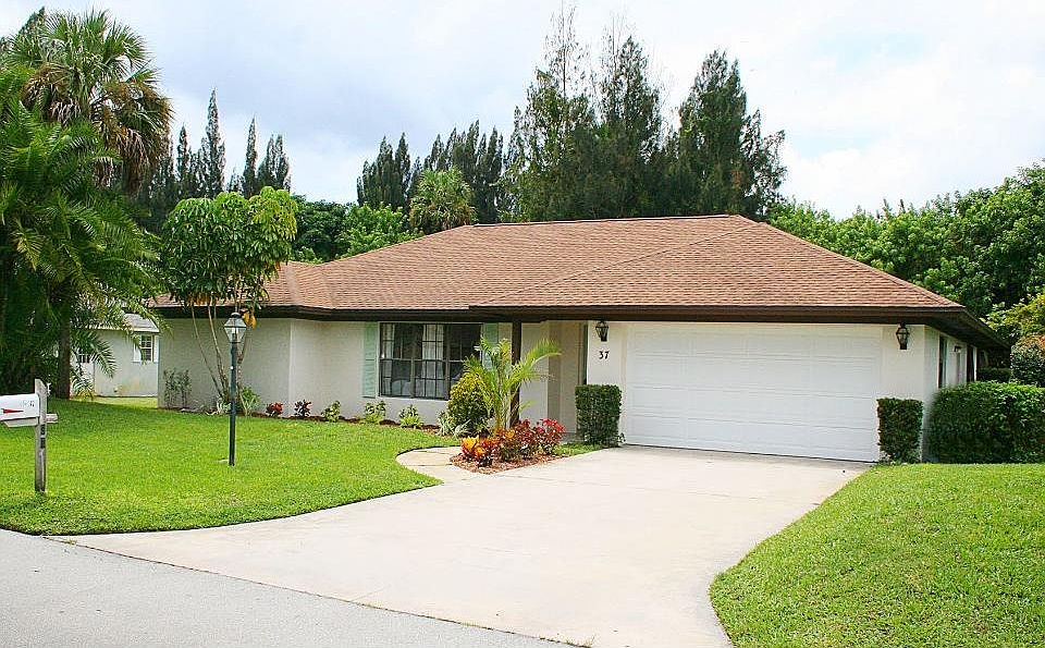 1st image of 37 Forest Park Dr