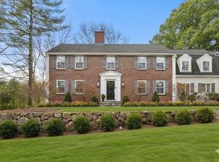 84 Royalston Rd, Wellesley, MA 02481