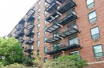 1st image of 3900 N Pine Grove Ave APT 507