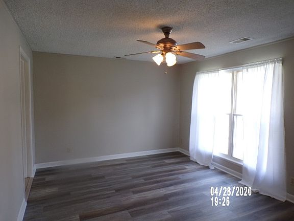 3rd image of 3716 Concord Dr