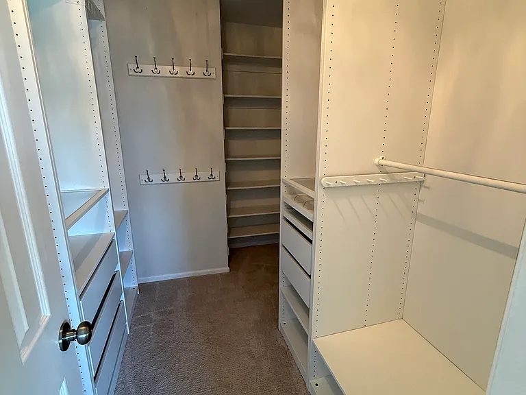 579 W Arrowhead St — Photo 19