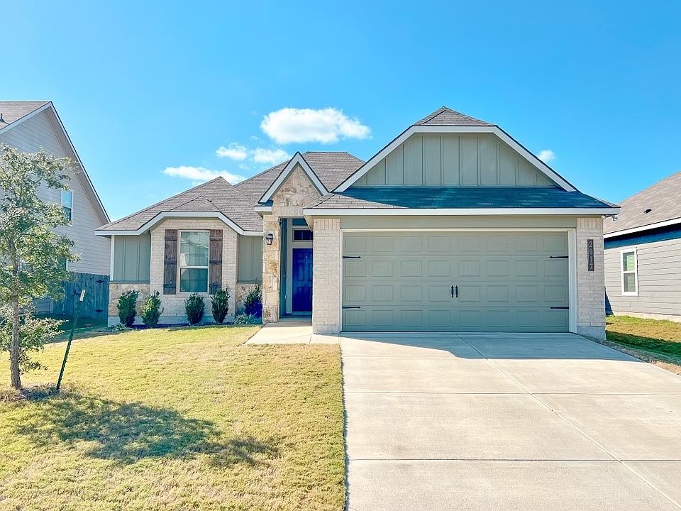 1st image of 2917 Gilchrist Dr