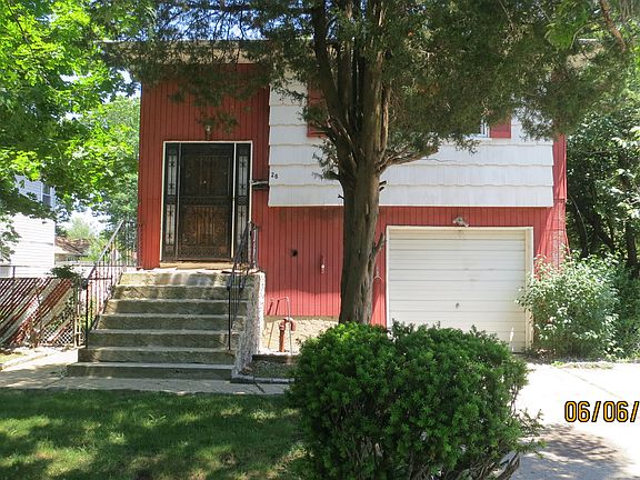 2nd image of 26 Hale Pl