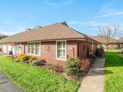 5-4 Tamaron Dr, Waldwick, NJ, 07463